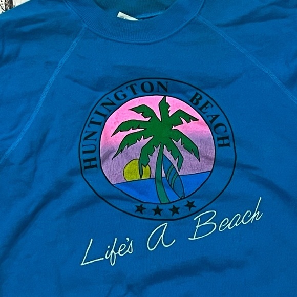 Vintage 1980s Huntington Beach California Travel 80s Destination Sweatshirt - Picture 3 of 4